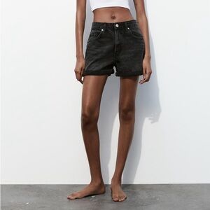 Zara High-Waisted Mom Fit Denim Shorts